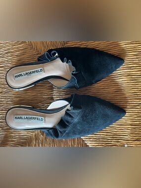 Karl Lagerfeld Farrah Black Suede Ruffle Mules Pointed Toe Size 6